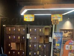 -YOGO优果密室逃脱(新佳丽广场店)