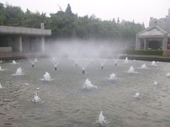 景点-上海市龙华烈士陵园