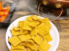 -超越炭火牛蛙火锅鸡(河东店)