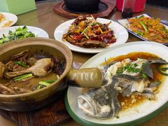 -鑫鸿达·海鲜闽菜热炒小馆(中山路店)