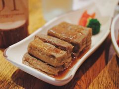 自磨黑豆腐-胡桃里音乐酒馆(机场店)