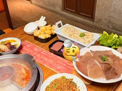 -佬土鹅肠火锅(解放路店)
