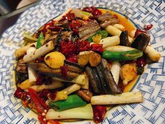 爆炒土鳝鱼-百年粉蒸牛肉