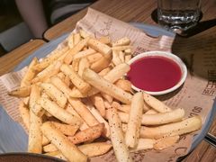 -MARU玛露音乐餐厅(大学路店)