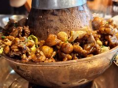 -老佛爷铜炉蛙锅(挂绿店)