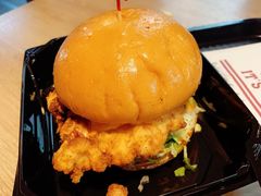 -The Habit Burger Grill 哈比特汉堡(复兴soho店)