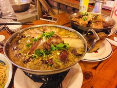 -闯关东东北农家菜(崂山石老人店)