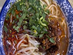 -正宗兰州王师傅麻辣牛肉面(学院新城店)