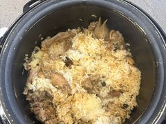 -郑猛记石岐鸽主题餐厅(长江店)