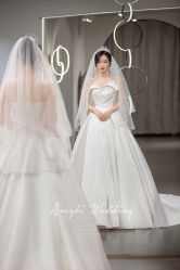 -艾米丽婚纱礼服