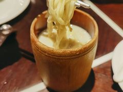 黄鱼煨面-杭州西子湖四季酒店·金沙厅