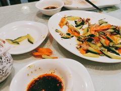 -黄家饺子东北特色菜馆(湖滨商业街店)