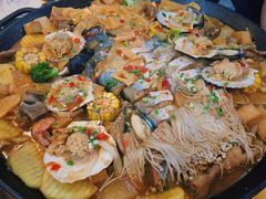 湄公鱼炖锅-老厨人深海炖锅(江宁文鼎店)