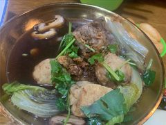 花旗参肉骨茶汤粉-热浪岛马来餐厅