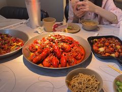 -巴厘龙虾·榜首油焖大虾(音乐学院·沿江酒馆店)