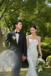 -喜爱高定婚纱摄影