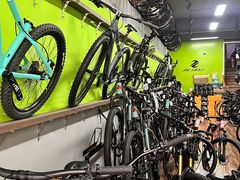 -道路口单车爱瓦士dahon大行