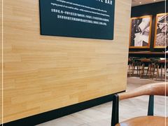 -星巴克臻选(青岛金狮广场店)
