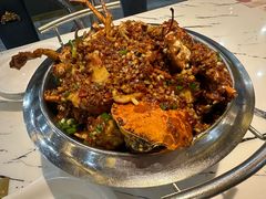 -凤凰路何眼镜香辣蟹(花果园店)