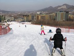 -中旅松花湖滑雪场