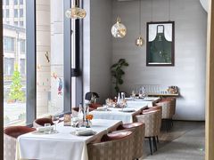 -斯普汇生蚝牛排馆(中骏世界城店)