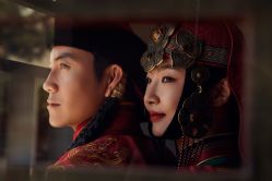 点击看大图 -苏雅影像蒙古婚纱摄影工作室