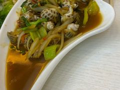 -覃记海鲜美食餐厅