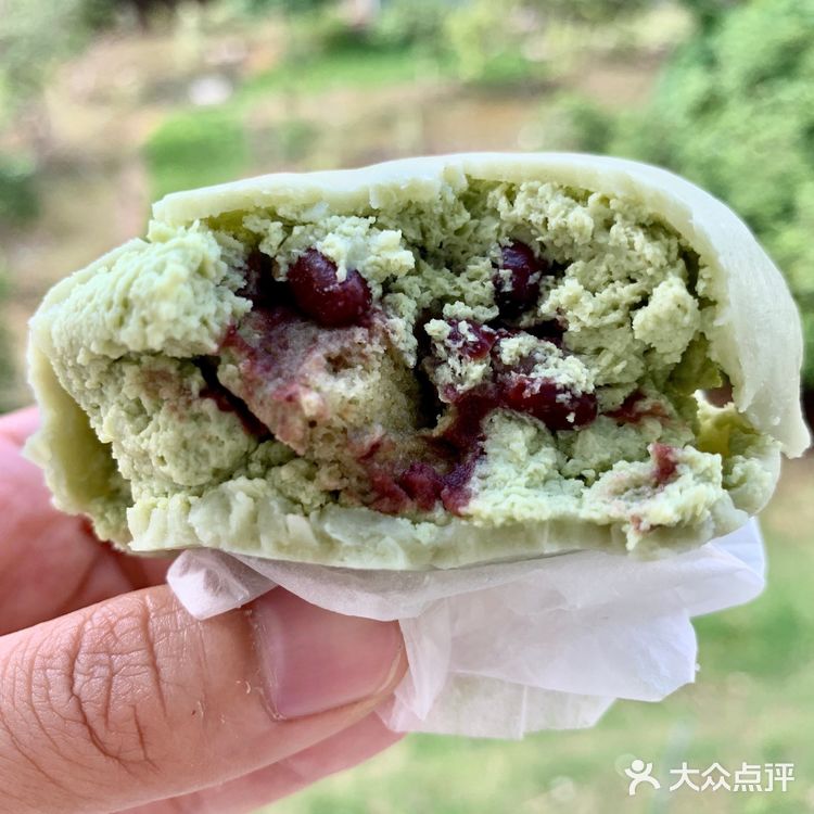 芋泥雪媚娘 芋泥很细腻