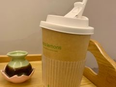 金秋红苹果·鲜柠檬茶（热饮版）-introlemons(西单更新场·北京首店)
