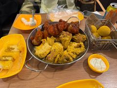 -BHC炸鸡(明洞总店)