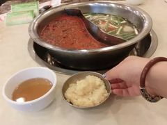 -朱氏胖子烂火锅(洪崖洞店)