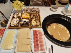 -菌公主·野生菌蒸汽火锅(告庄店)