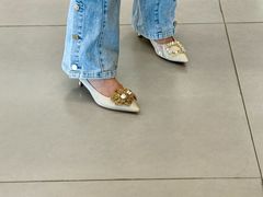 -百联奥特莱斯广场(南京店)