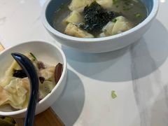 -老新隆牛肉锅贴(新街口店)