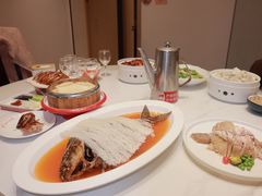 -梅利汴京烤鸭•开封豫菜地标店(东司门店)