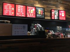-星巴克(东莞常平富盈广场店)