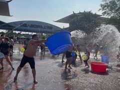 -欢乐水魔方水世界