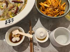 -渔语鱼新川菜Bistro(万象天地店)