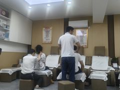 -郑远元专业修脚房(首义小区店)