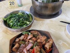 -红旗山庄(圭峰山店)