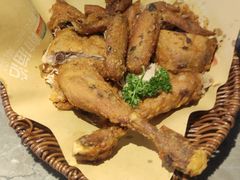 -前海沿·青岛菜(李沧万达店)
