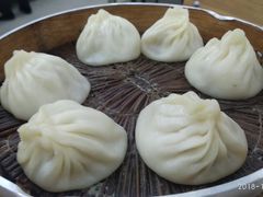 -珊珊小笼馆(仙霞路店)