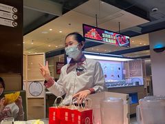 -海底捞火锅(金山百联店)