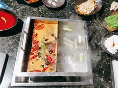 -重庆九记老火锅(广场店)