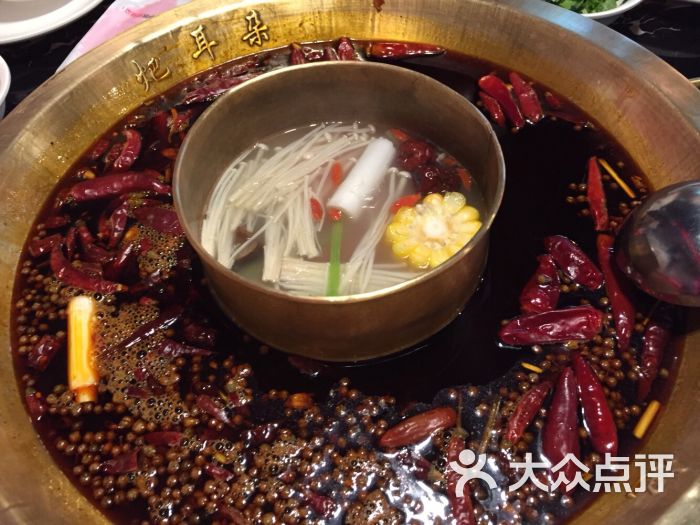 重庆耙耳朵毛肚火锅-重庆耙耳朵火锅-其他-重庆耙耳朵火锅图片-上海美