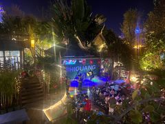 -拾光音乐餐酒吧(告庄星光夜市店)