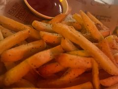 -MARU玛露音乐餐厅(大学路店)