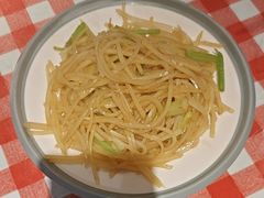 -老郑家东北春饼(龙悦居店)