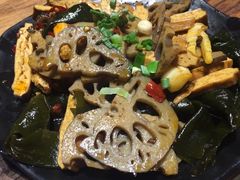 卤拼素菜-嘎嘎鸭脑壳(金沙店)