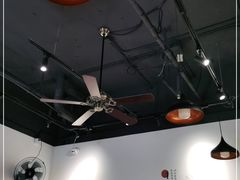 大堂-梦花街馄饨店(中华苑店)